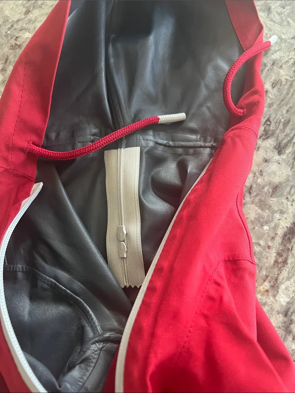 N/A lightweight red